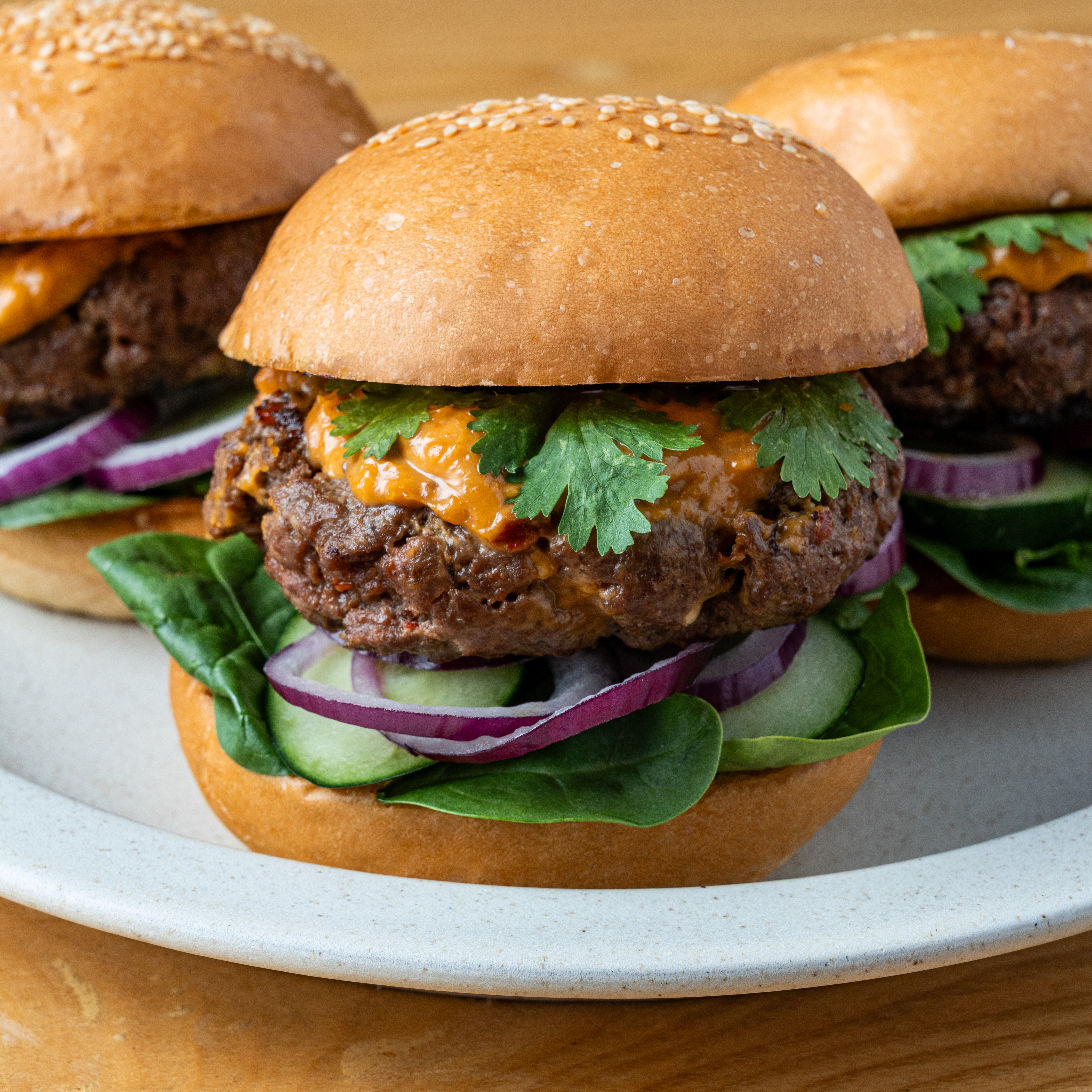 เบอร์เกอร์แกงมัสมั่นไทย